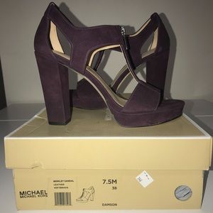 🌼Michael Kors🌼 Berkeley sandal purple suede